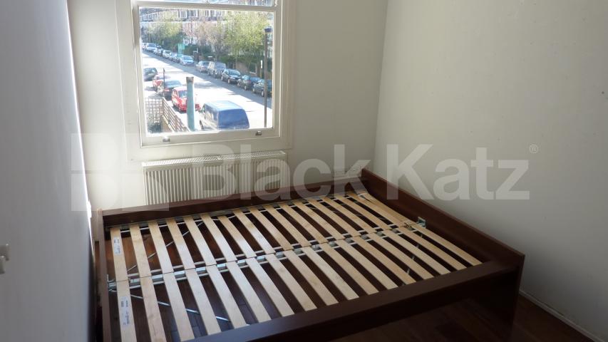 			NEW INSTRUCTION & MUST SEE !!!!, 2 Bedroom, 1 bath, 1 reception Flat			 Dalmeny Road, TUFNELL PARK